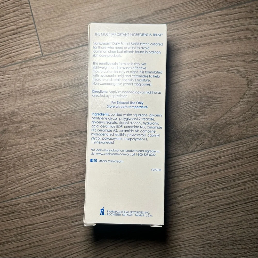 2/$20 NWT Vanicream Daily Facial Moisturizer for Sensitive Skin - Picture 3 of 11